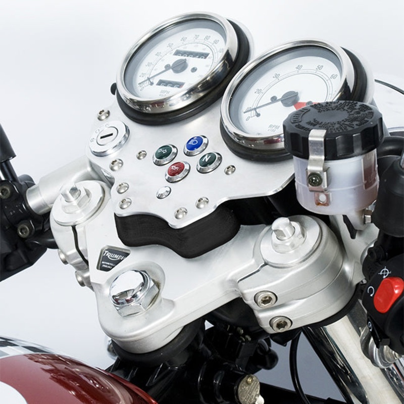 Instrument Fascia- Triumph Th (IF0001SI)