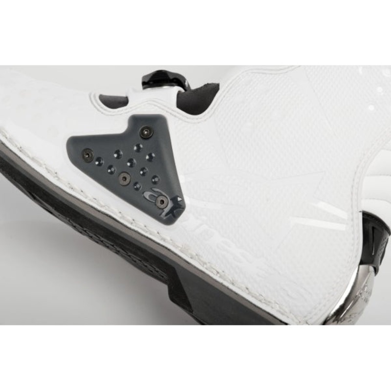 Tech-8 Kick Start Protector 8