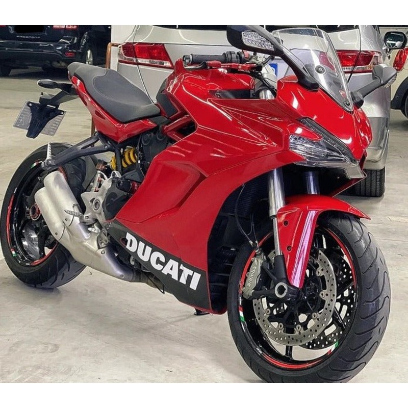Ducati Supersport 939 Fairings (2017-2021) Red, Black, White No Tank No Seat Cowl No Bolt Kit