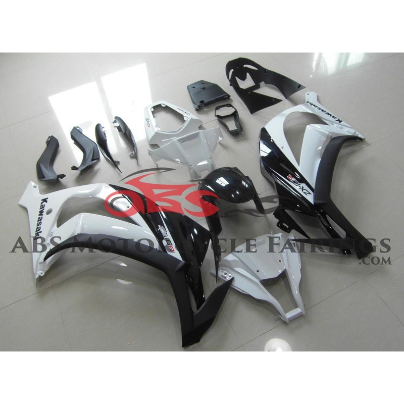 Kawasaki ZX10R (2011-2015) White & Black Fairings No Seat Cowl No Bolt Kit No Tank