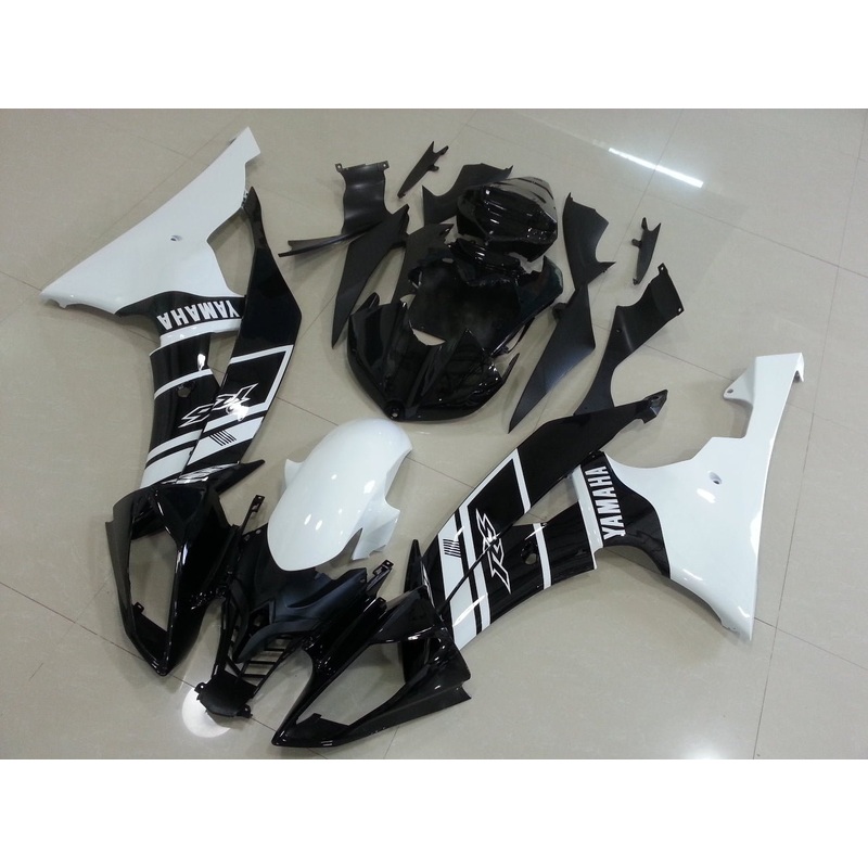 Yamaha YZF-R6 (2008-2016) Black & White Fairings No Seat Cowl No Bolt Kit No Tank