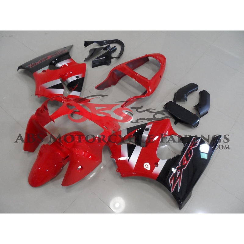 Fairing kit for a Kawasaki ZX6R 636 (2000-2002) Red & Black Clear Windscreen: Free No Seat Cowl No Bolt Kit
