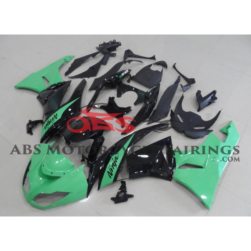 Fairing kit for a Kawasaki Ninja ZX6R 636 (2009-2012) Light Green & Black Clear Windscreen: Free No Seat Cowl No Bolt Kit