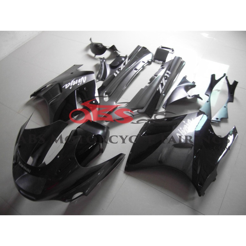 Fairing Kit for a Kawasaki ZX-11 / ZZR1100 C Model (1990-1992) Black, Gray Clear Windscreen: Free Bolt Kit: No