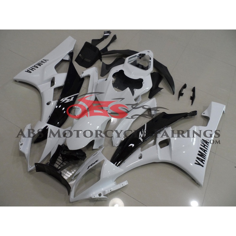Yamaha YZF-R6 (2006-2007) White & Black Fairings No Seat Cowl No Bolt Kit No Tank