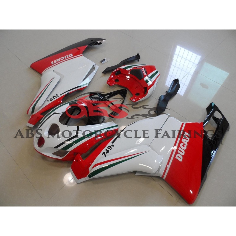 Ducati 999 (2005-2006) White, Red, Green Fairings Clear Windscreen: Free No Seat Cowl No Bolt Kit