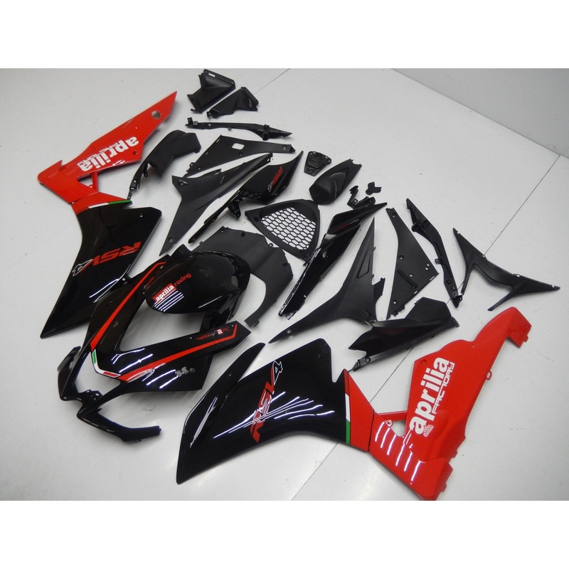 Aprilia RSV4 1000 (2009-2015) Black, Red, White, Stripe Fairings No Bolt Kit No Seat Cowl Free Clear Windscreen