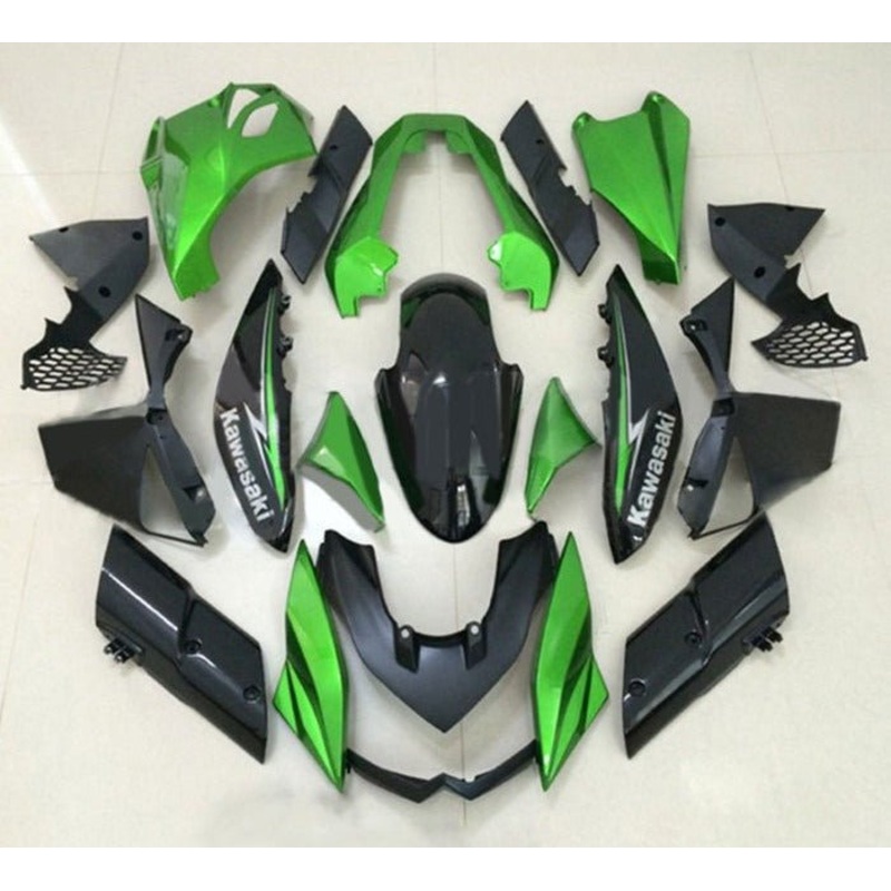 Kawasaki Z1000 Fairings (2010-2013) Green, Black, Gray Clear Windscreen: Free Bolt Kit: No Seat Cowl: No