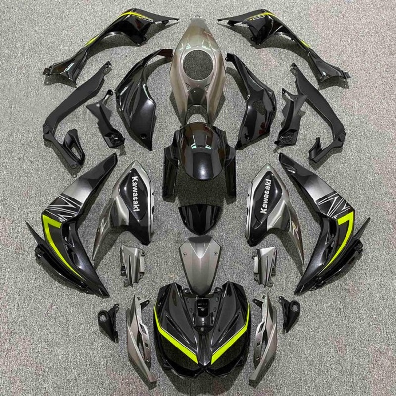 Kawasaki Z1000 Fairings (2014-2019) Black, Gray, Yellow Clear Windscreen: Free Bolt Kit: No