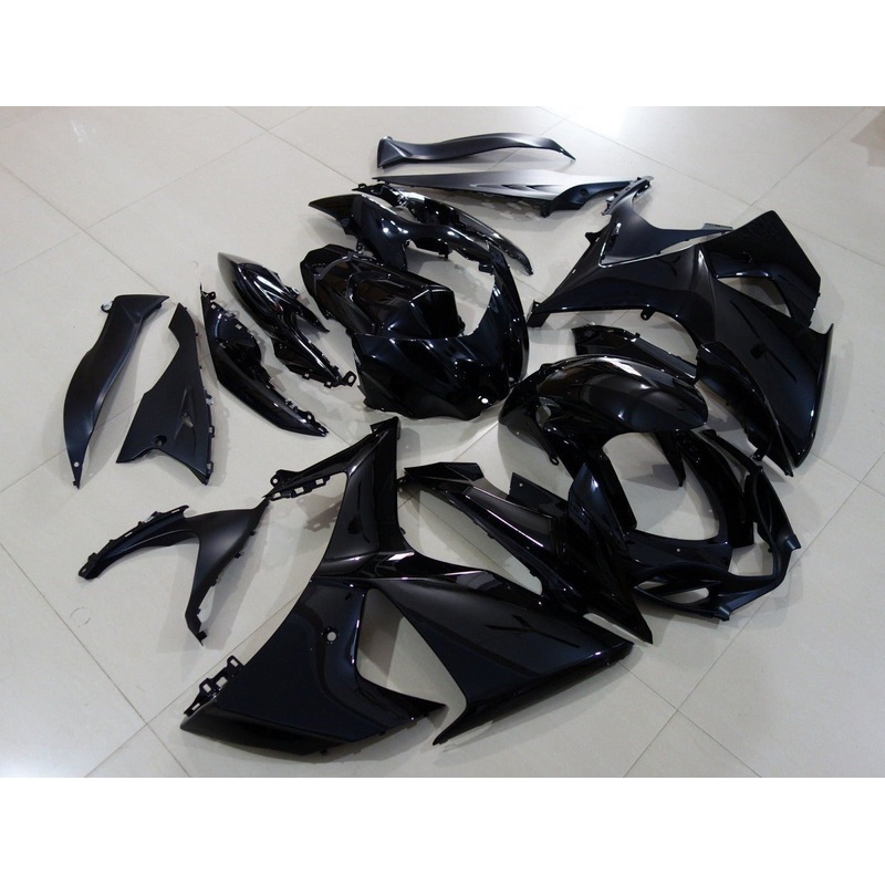 Suzuki GSXR1000 (2009-2016) All Black Fairings Clear Windscreen: Free No Seat Cowl No Bolt Kit