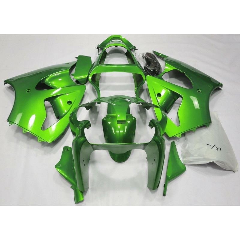 Fairing kit for a Kawasaki ZX6R 636 (2000-2002) Green Clear Windscreen: Free No Seat Cowl No Bolt Kit