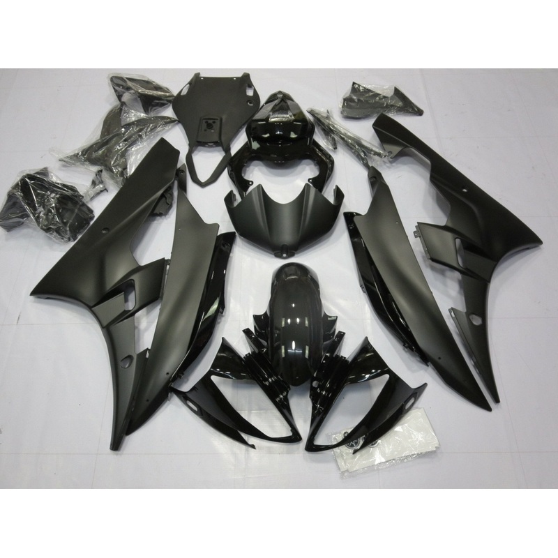 Yamaha YZF-R6 (2006-2007) Matte Black & Gloss Black Fairings No Seat Cowl No Bolt Kit No Tank
