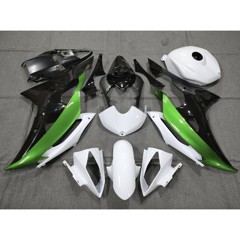 Yamaha YZF-R6 (2008-2016) White, Black & Green Fairings No Seat Cowl No Bolt Kit No Tank