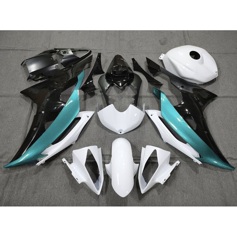 Yamaha YZF-R6 (2008-2016) White, Black & Teal Blue Fairings No Seat Cowl No Bolt Kit No Tank