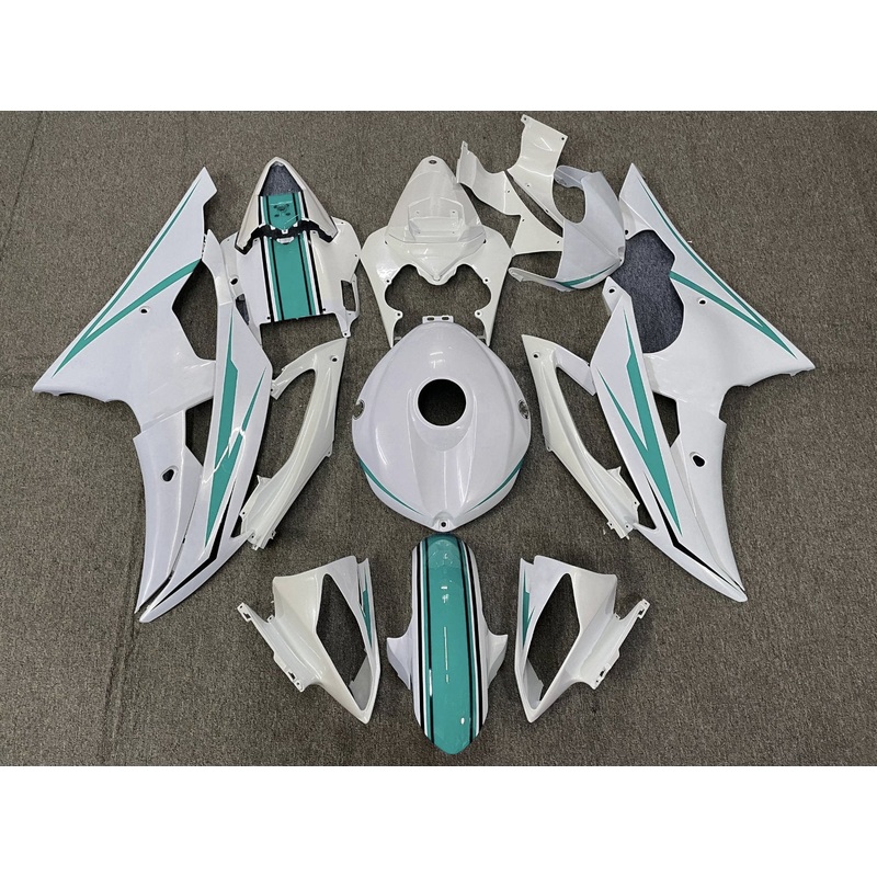 Yamaha YZF-R6 (2008-2016) White & Turquoise Fairings No Seat Cowl No Bolt Kit No Tank