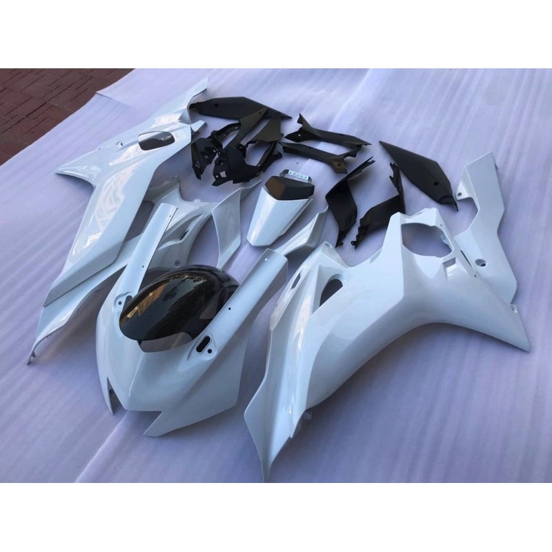 YAMAHA YZF-R6 (2017-2022) White, Black Fairings No Seat Cowl No Bolt Kit No Tank