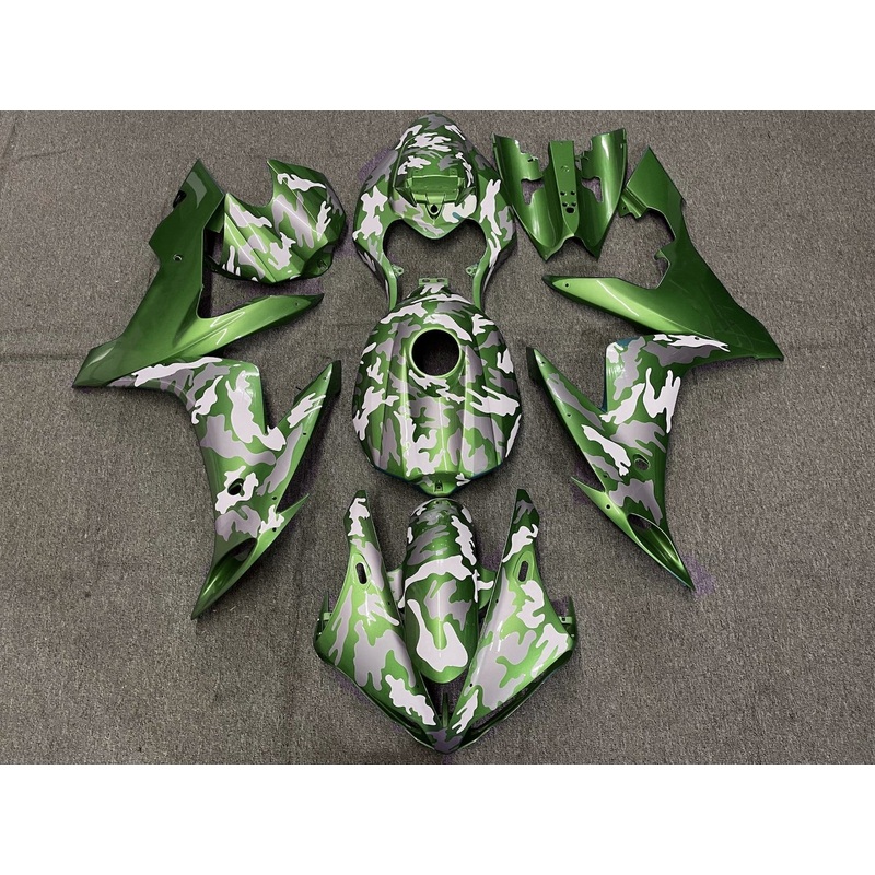 Yamaha YZF-R1 (2004-2006) Green, White & Gray Camouflage Fairings No Seat Cowl No Bolt Kit No Tank