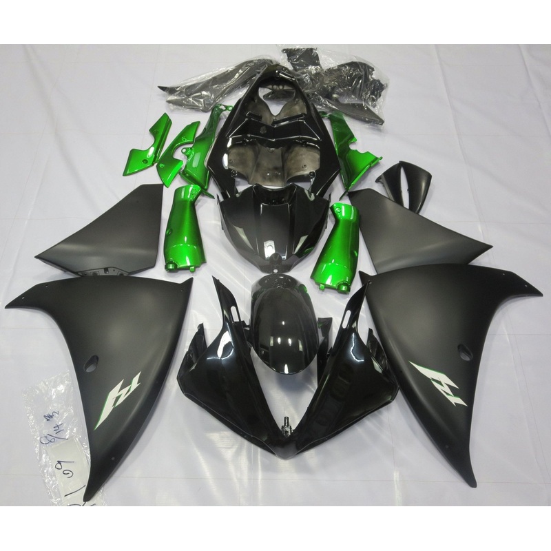 Yamaha YZF-R1 (2009-2011) Black, Matte Black & Green Fairings No Seat Cowl No Bolt Kit No Tank