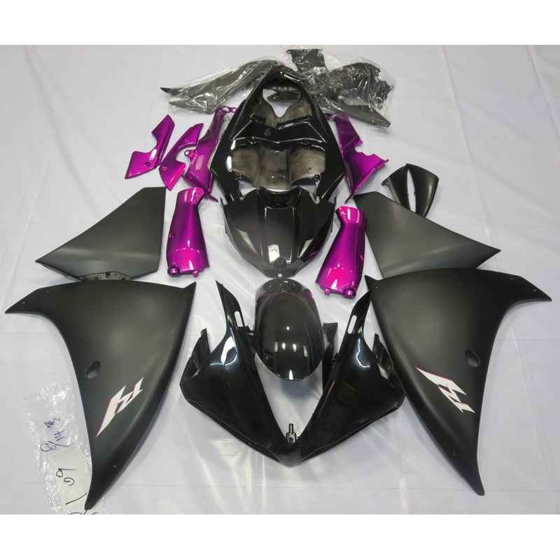 Yamaha YZF-R1 (2009-2011) Black, Matte Black & Pink Fairings No Seat Cowl No Bolt Kit No Tank