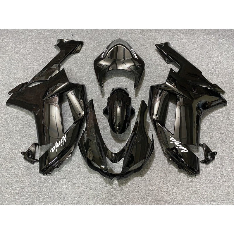 Fairing kit for a Kawasaki Ninja ZX6R 636 (2007-2008) Black Clear Windscreen: Free No Seat Cowl No Bolt Kit