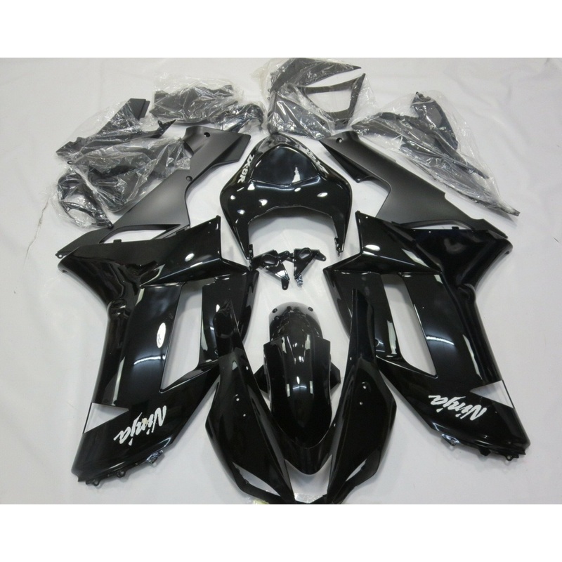Fairing kit for a Kawasaki Ninja ZX6R 636 (2007-2008) Black & White Clear Windscreen: Free No Seat Cowl No Bolt Kit