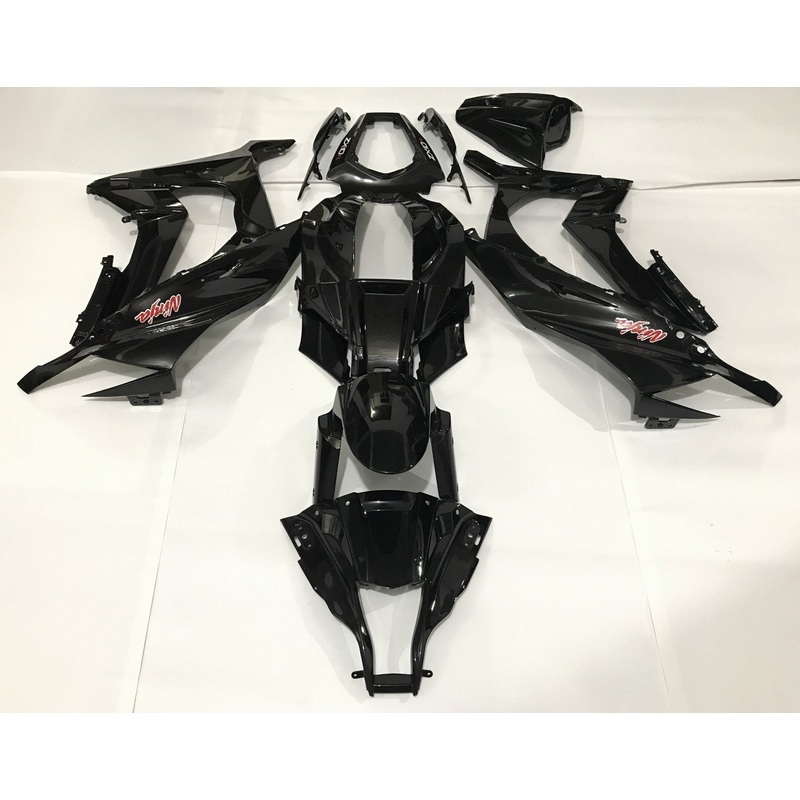 Fairing kit for a Kawasaki Ninja ZX6R 636 (2009-2012) Black & Red Clear Windscreen: Free No Seat Cowl No Bolt Kit