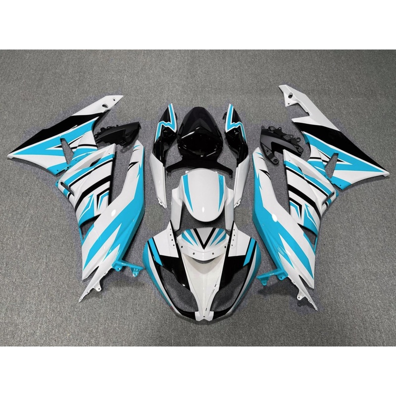Fairing kit for a Kawasaki Ninja ZX6R 636 (2009-2012) White, Light Blue & Black Clear Windscreen: Free No Seat Cowl No Bolt Kit