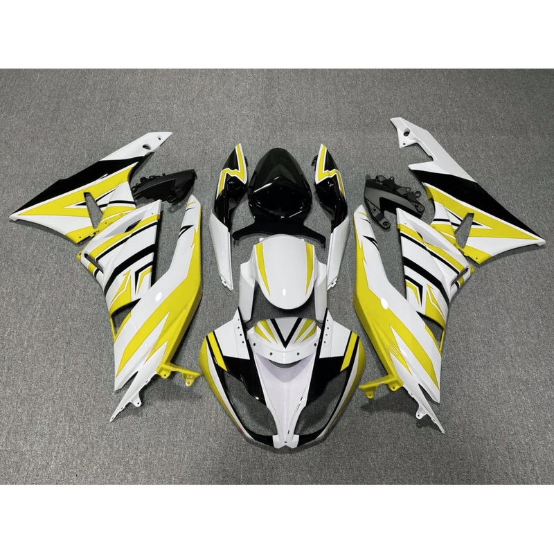 Fairing kit for a Kawasaki Ninja ZX6R 636 (2009-2012) White, Yellow & Black Clear Windscreen: Free No Seat Cowl No Bolt Kit