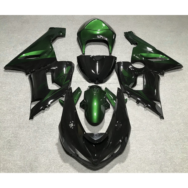 Fairing kit for a Kawasaki ZX6R 636 (2005-2006) Black, Green Clear Windscreen: Free No Seat Cowl No Bolt Kit