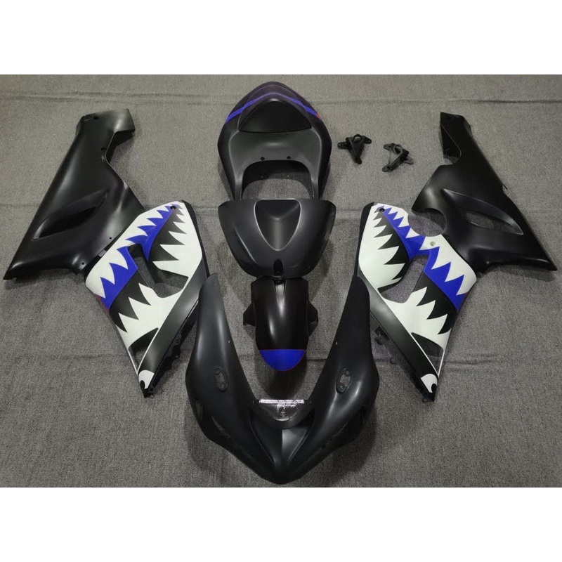 Fairing kit for a Kawasaki ZX6R 636 (2005-2006) Matte Black, White & Blue Shark Clear Windscreen: Free No Seat Cowl No Bolt Kit