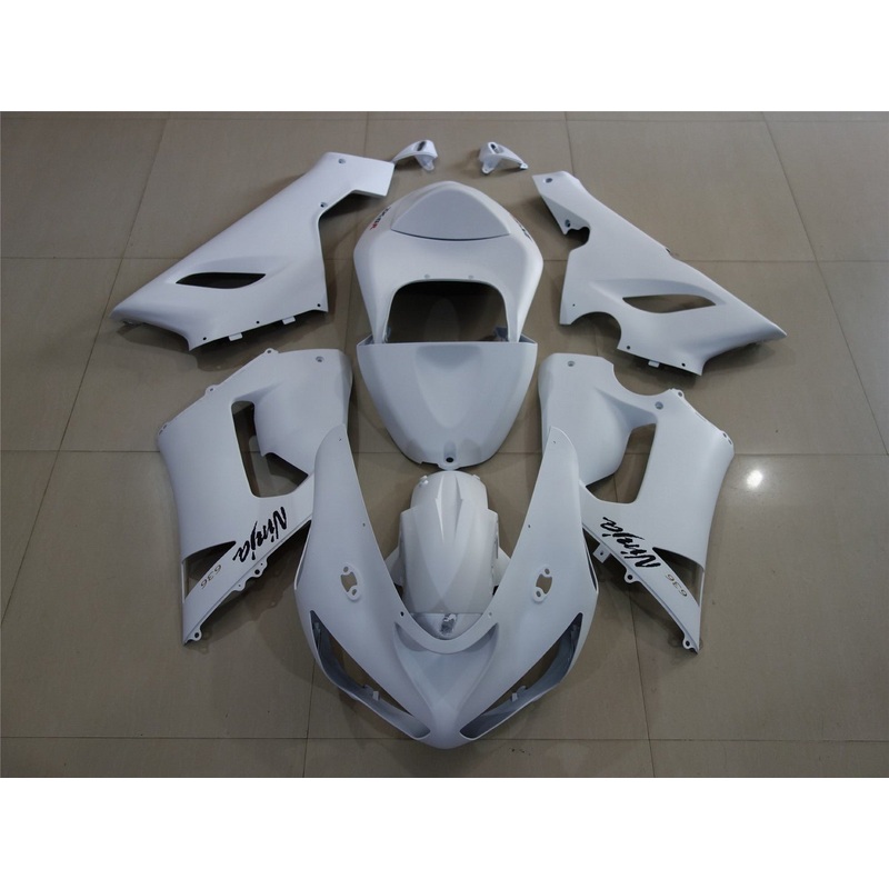 Fairing kit for a Kawasaki ZX6R 636 (2005-2006) Matte White Clear Windscreen: Free No Seat Cowl No Bolt Kit
