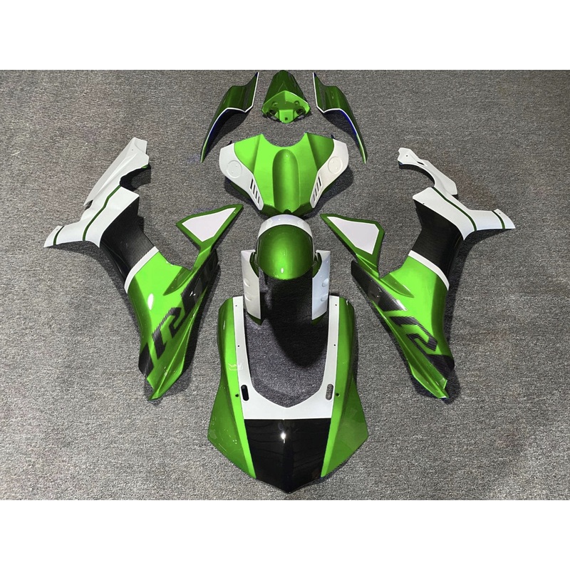 Yamaha YZF-R1 (2015-2019) Green, White & Faux Carbon Fiber Fairings No Seat Cowl No Bolt Kit No Tank