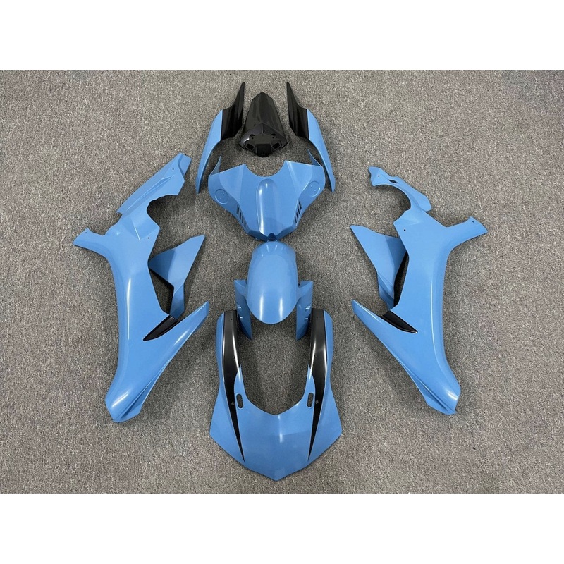 Yamaha YZF-R1 (2015-2019) Light Blue & Black Fairings No Seat Cowl No Bolt Kit No Tank