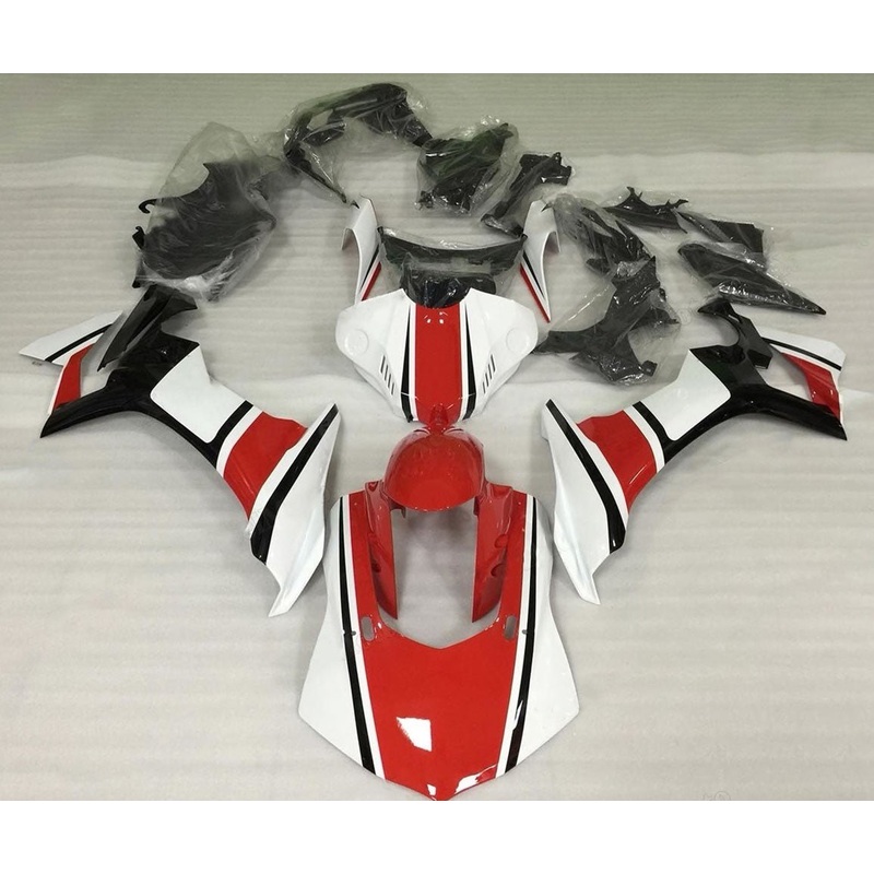 Yamaha YZF-R1 (2015-2019) White, Red & Black Fairings No Seat Cowl No Bolt Kit No Tank