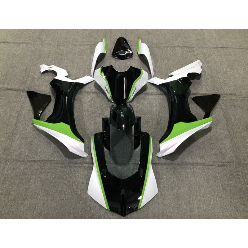 Yamaha YZF-R1 (2020-2025) Black, White, Green Fairings No Seat Cowl No Bolt Kit No Tank