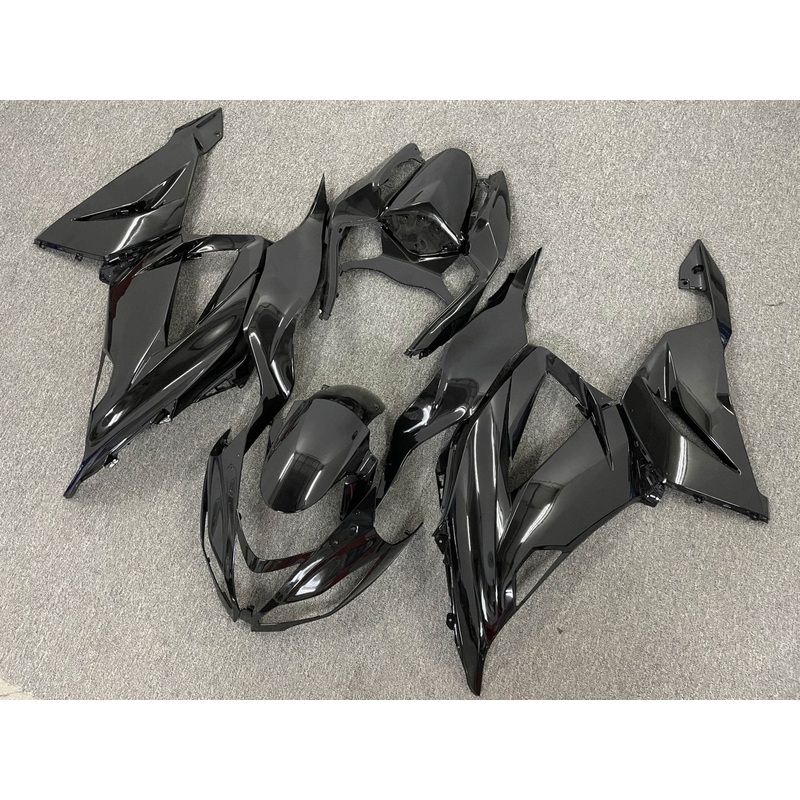 Fairing kit for a Kawasaki ZX6R 636 (2013-2018) Black Clear Windscreen: Free No Seat Cowl No Bolt Kit