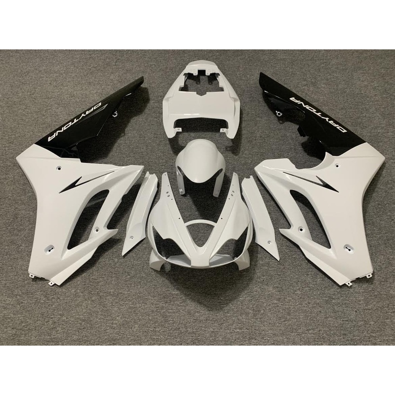 Triumph Daytona 675 (2006-2008) Matte White & Gloss Black Fairings Clear Windscreen: Free No Bolt Kit