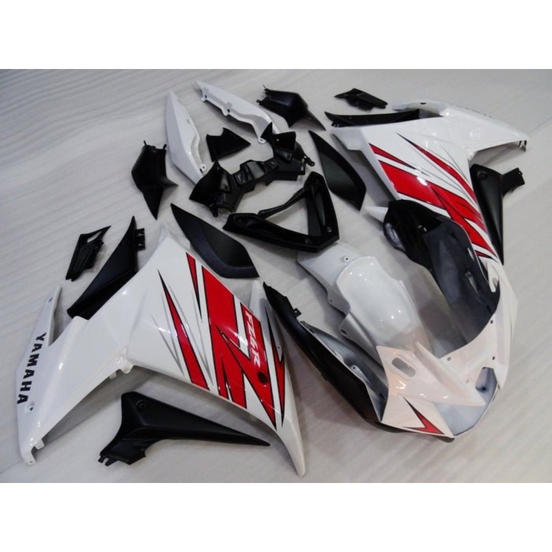 Yamaha FZ6R Fairings (2009-2015) White, Red Angles No Bolt Kit Clear Windscreen: Free No Seat Cowl