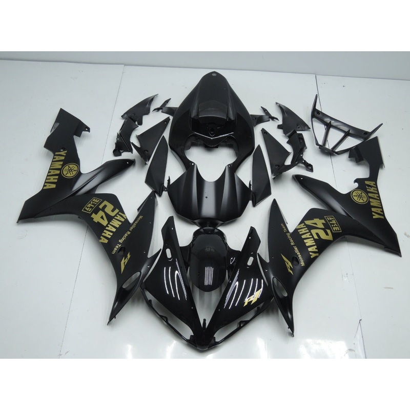 Yamaha YZF-R1 (2004-2006) Matte Black, Gloss Black & Gold Fairings No Seat Cowl No Bolt Kit No Tank