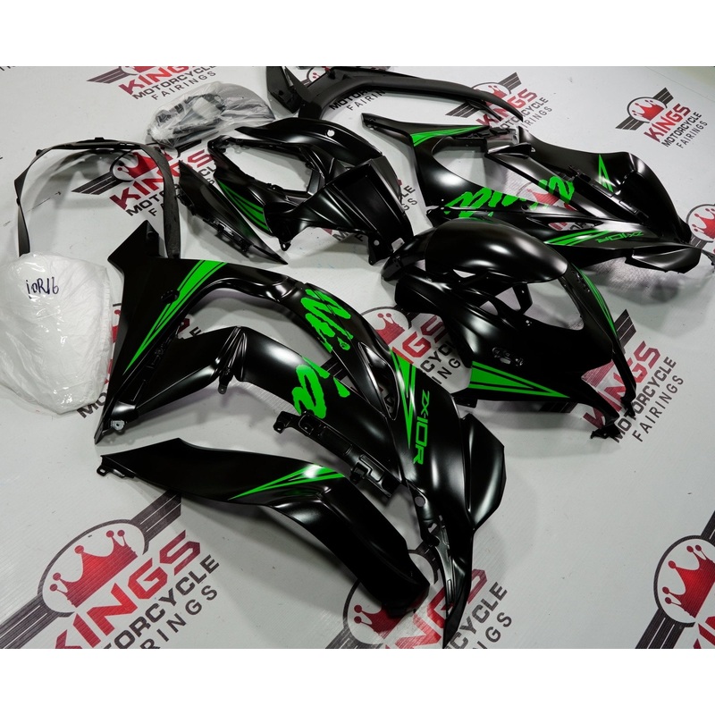 Fairings for Kawasaki Ninja ZX10R (2016-2020) Satin Black, Green No Tank No Seat Cowl No Bolt Kit