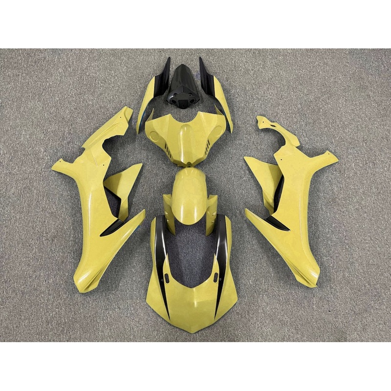 Yamaha YZF-R1 (2020-2025) Yellow, Black Fairings No Seat Cowl No Bolt Kit No Tank