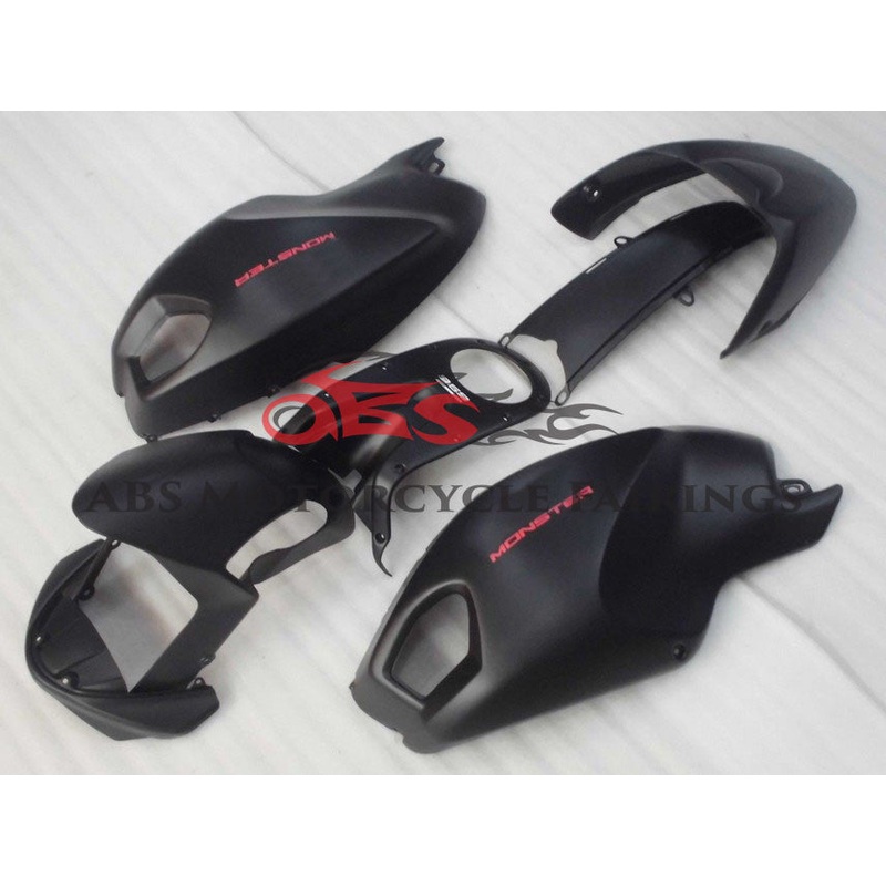 DUCATI MONSTER 696/796/1100 (2009-2016) MATTE BLACK & RED FAIRINGS Clear Windscreen: Free No Bolt Kit