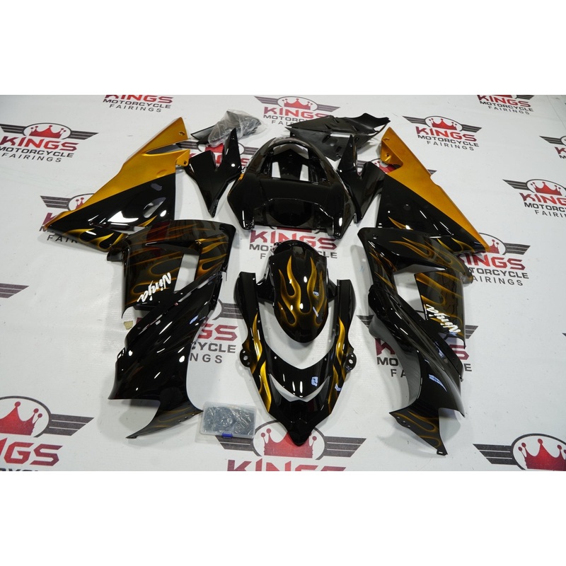 Fairing kit for a Kawasaki ZX10R (2004-2005) Black & Gold Flames No Seat Cowl No Bolt Kit No Tank