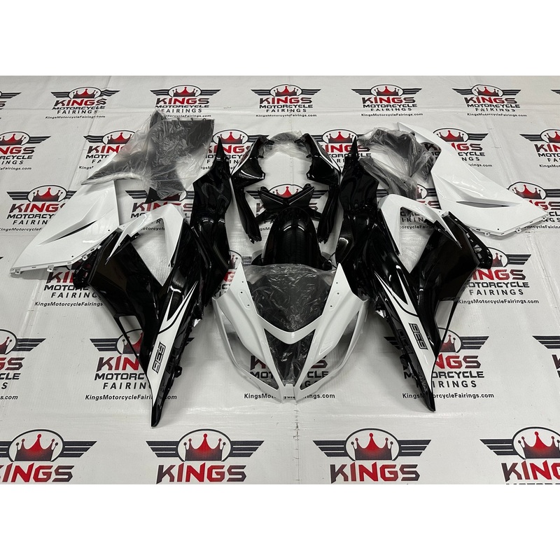 Fairing kit for a Kawasaki ZX6R 636 (2013-2018) Black, White Clear Windscreen: Free No Seat Cowl No Bolt Kit