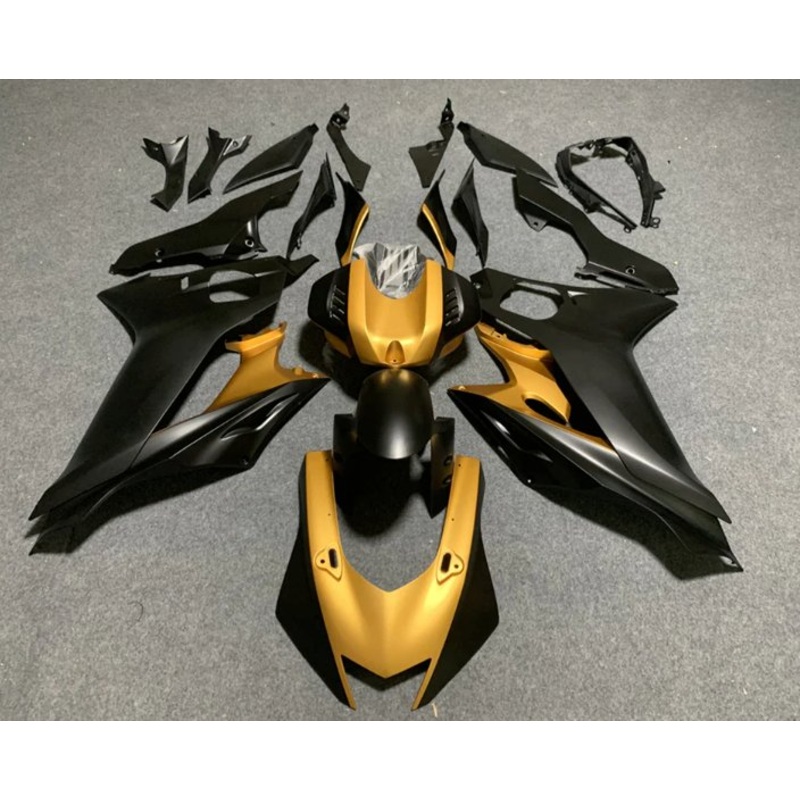 Yamaha YZF-R1 (2020-2025) Gold, Matte Black Fairings No Seat Cowl No Bolt Kit No Tank
