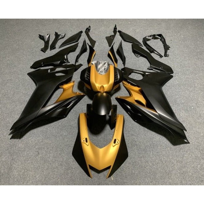 Yamaha YZF-R1 (2015-2019) Gold, Matte Black Fairings No Seat Cowl No Bolt Kit No Tank