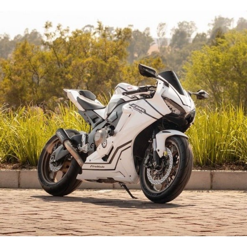 Honda CBR1000RR (2017-2025) White, Black Stripe Fairings No Seat Cowl No Bolt Kit No Tank