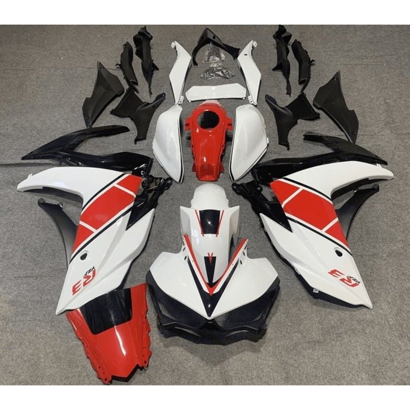Yamaha YZF-R3 (2015-2018) White, Red, Black Stripe Fairings No Seat Cowl No Bolt Kit No Tank Cover