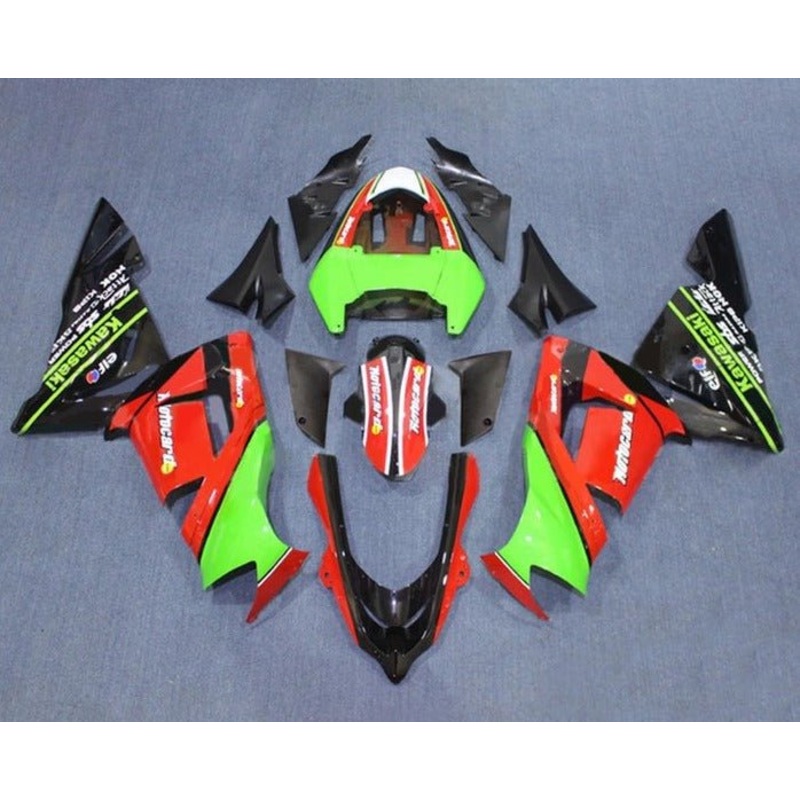 Fairing kit for a Kawasaki ZX10R (2004-2005) Red, Green, Black No Seat Cowl No Bolt Kit No Tank