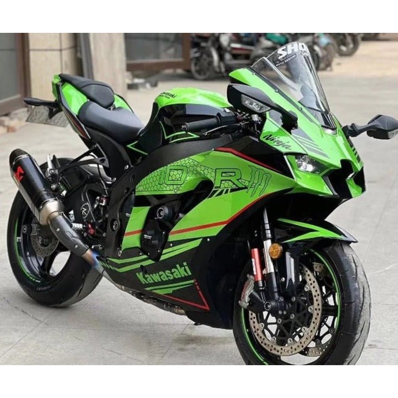 Fairings for Kawasaki Ninja ZX10R (2021-2025) Green, Black, Red Stripe No Tank No Seat Cowl No Bolt Kit